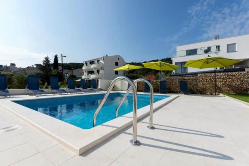 Moni's Place - fresh seaview apartment - B&B Bagno di Bua