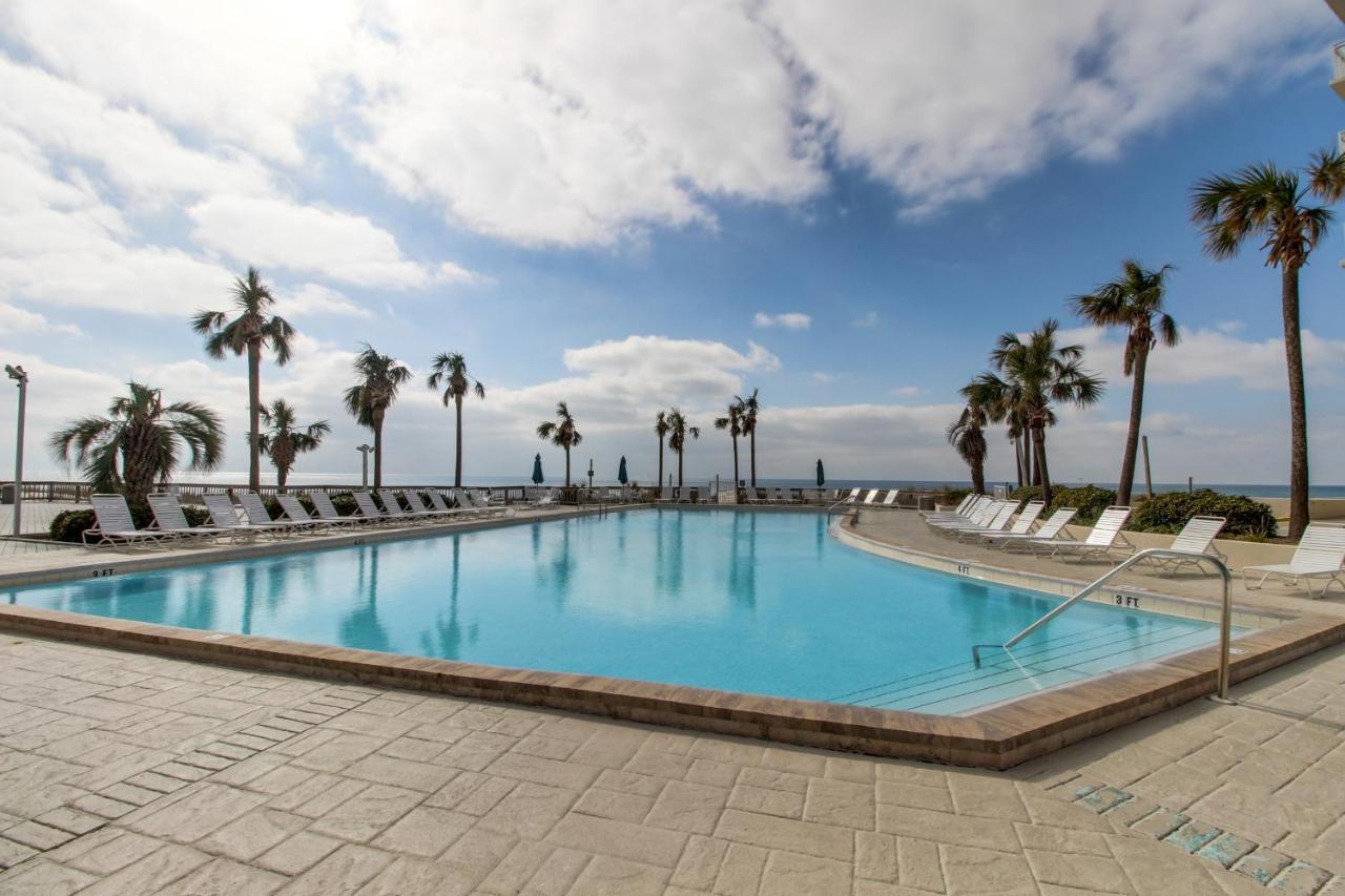 Bright waterfront condo in a gated resort with pools tennis courts & gym - Chambres d'hôtes Panama City Beach