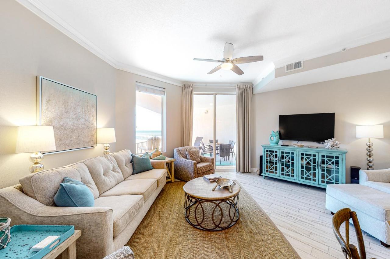 Amazing views at this renovated 4rth-floor condo with lagoon pool & pickleball - B&B Santa Rosa Beach