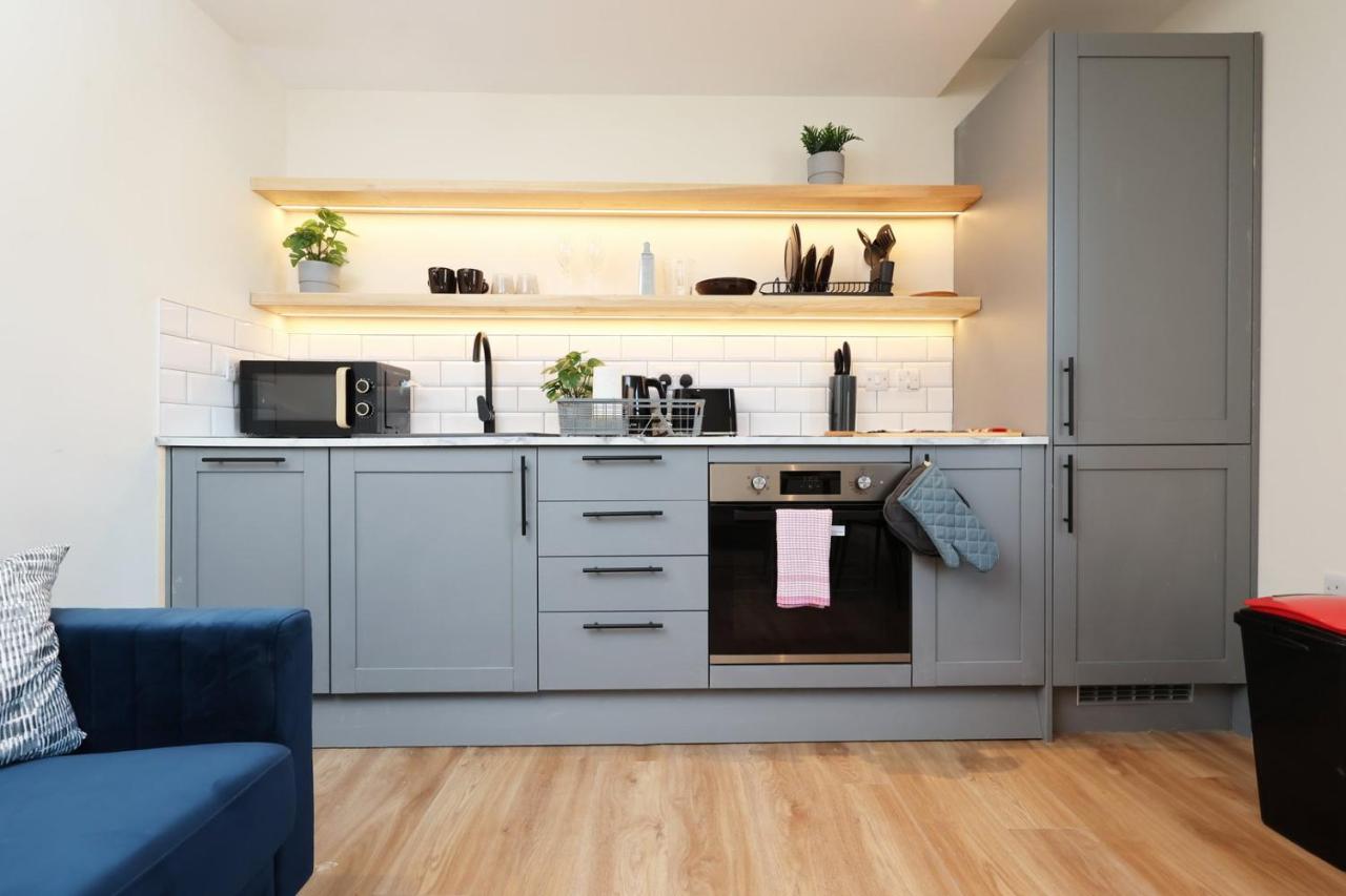 Albert Hall Market Quarter 1-Bedroom Apartment - B&B Swansea