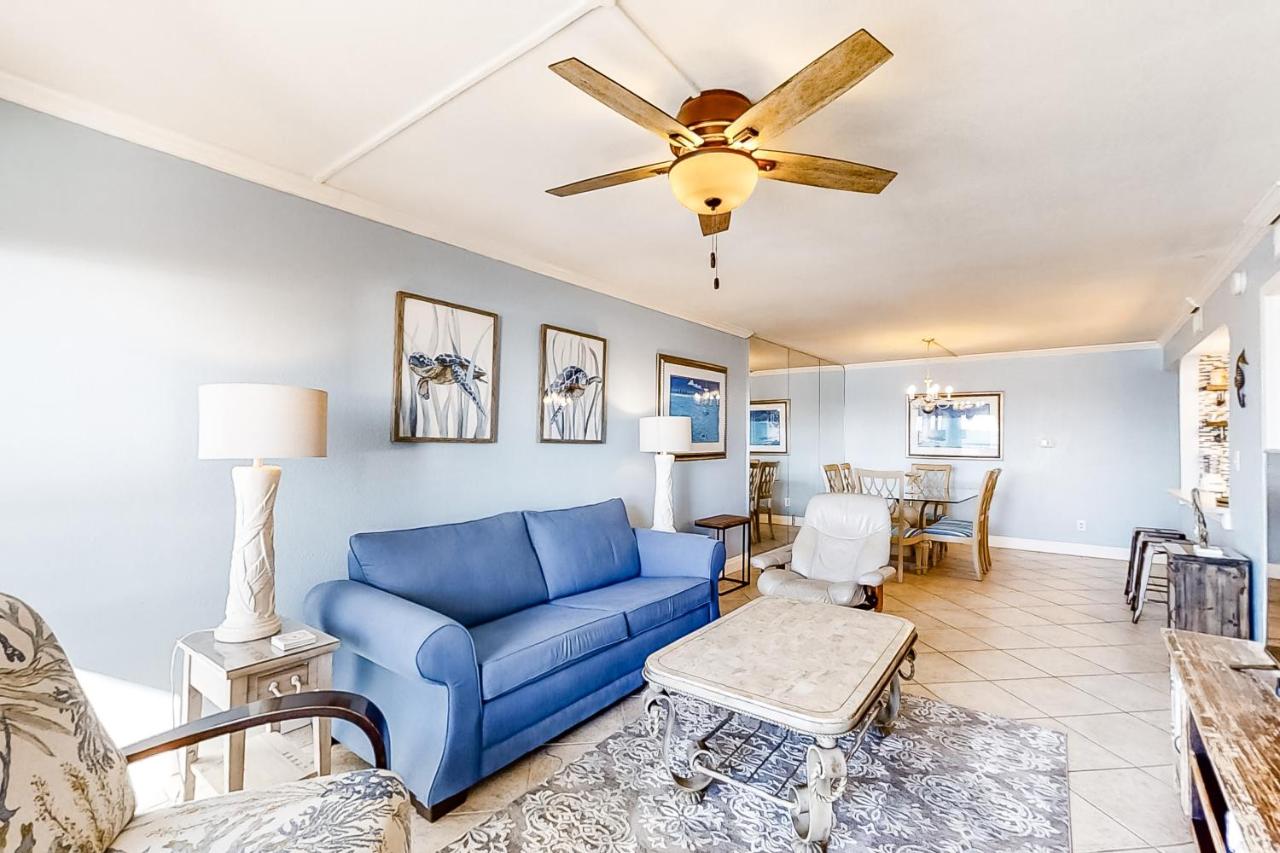 2nd-floor Gulf-front condo with views - close to entertainment - Ferienwohnung Fort Walton Beach