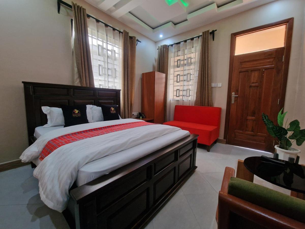 Deluxe Suite