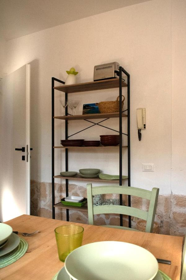 la casetta bamboo " 50 mt dal mare" incluso ombrellone e 2 lettini nello stabilimento - B&B Marcelli