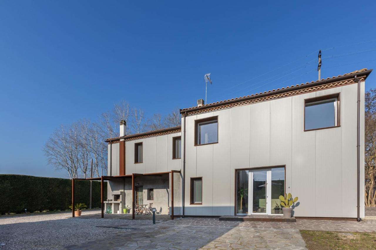 Suite Home Ferrara - B&B Chiesol del Fosso