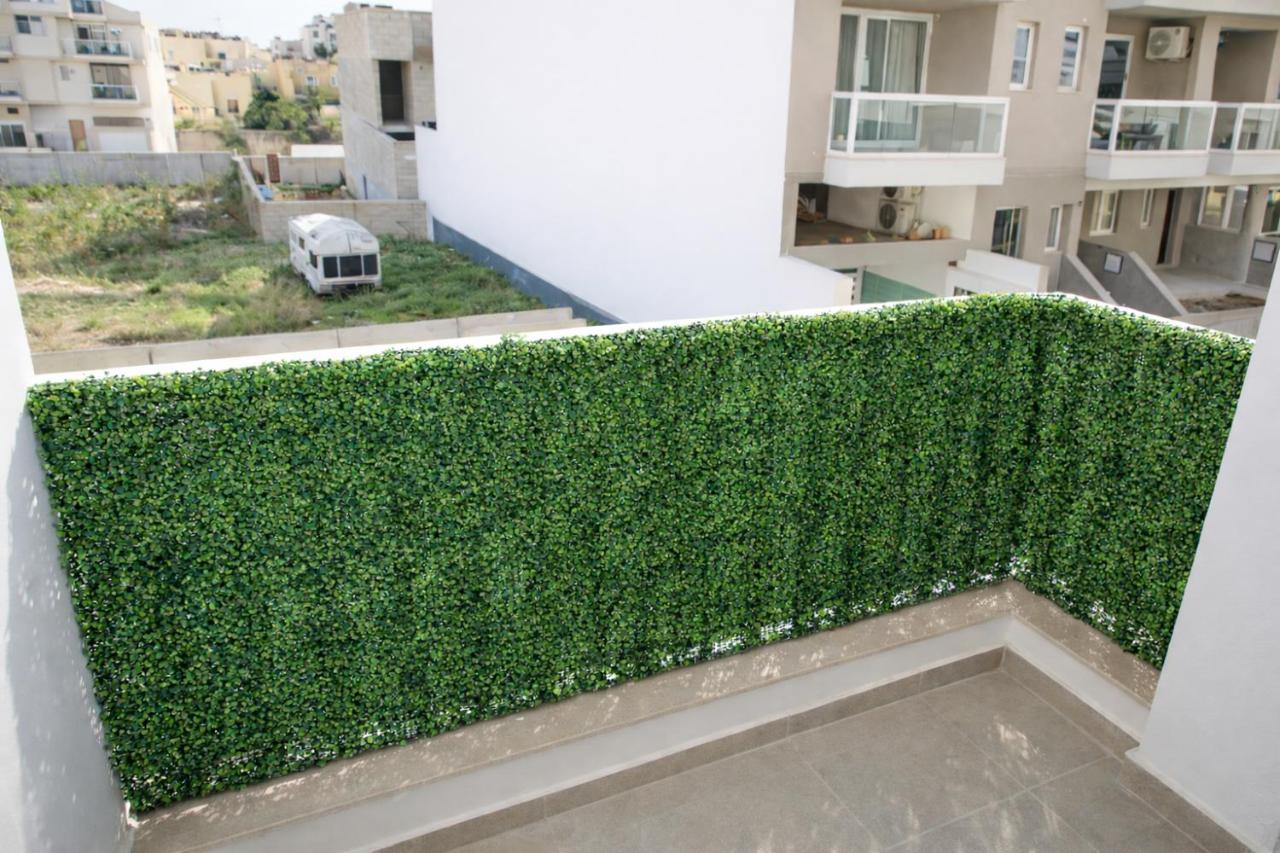 Designer One-Bedroom Apartment in Scenic Marsaxlokk - B&B Marsaxlokk