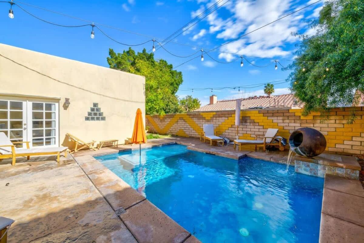 La Quinta Casita : Private Pool - Close to Old Town - Bed and Breakfast La Quinta
