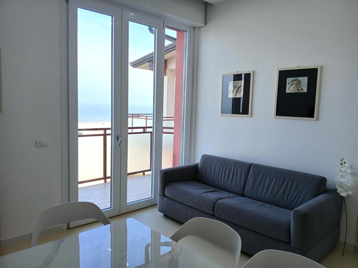 CV020 - Cervia, trilocale con meravigliosa vista mare - B&B Cervia
