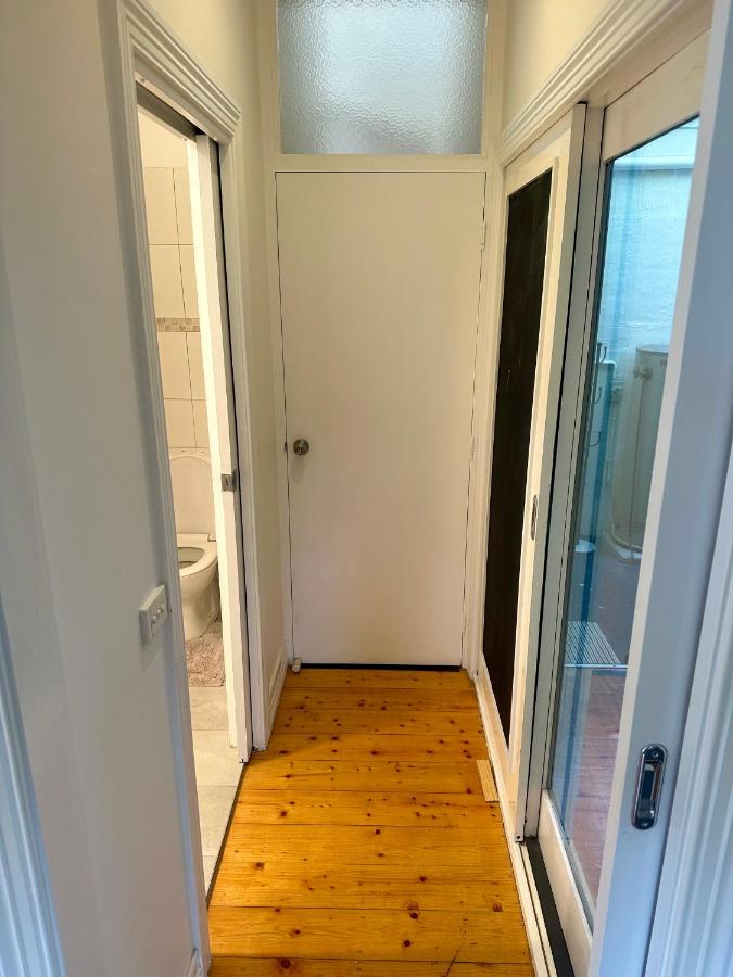 Botanical Gardens Cottage - B&B Geelong