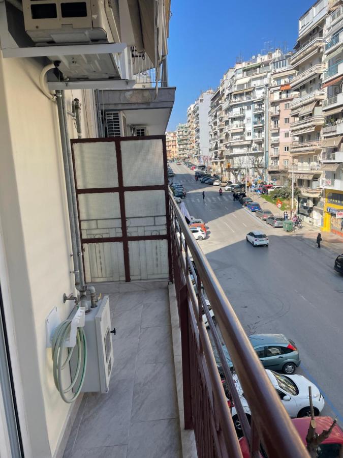 Charming Downtown Apartement - Bed and Breakfast Thessaloniki