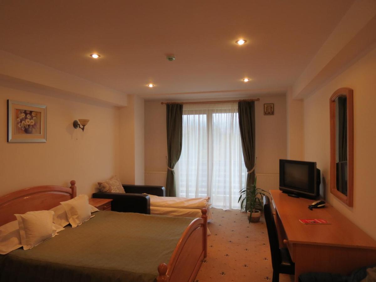Camera Matrimoniale Deluxe con 1 Letto Supplementare