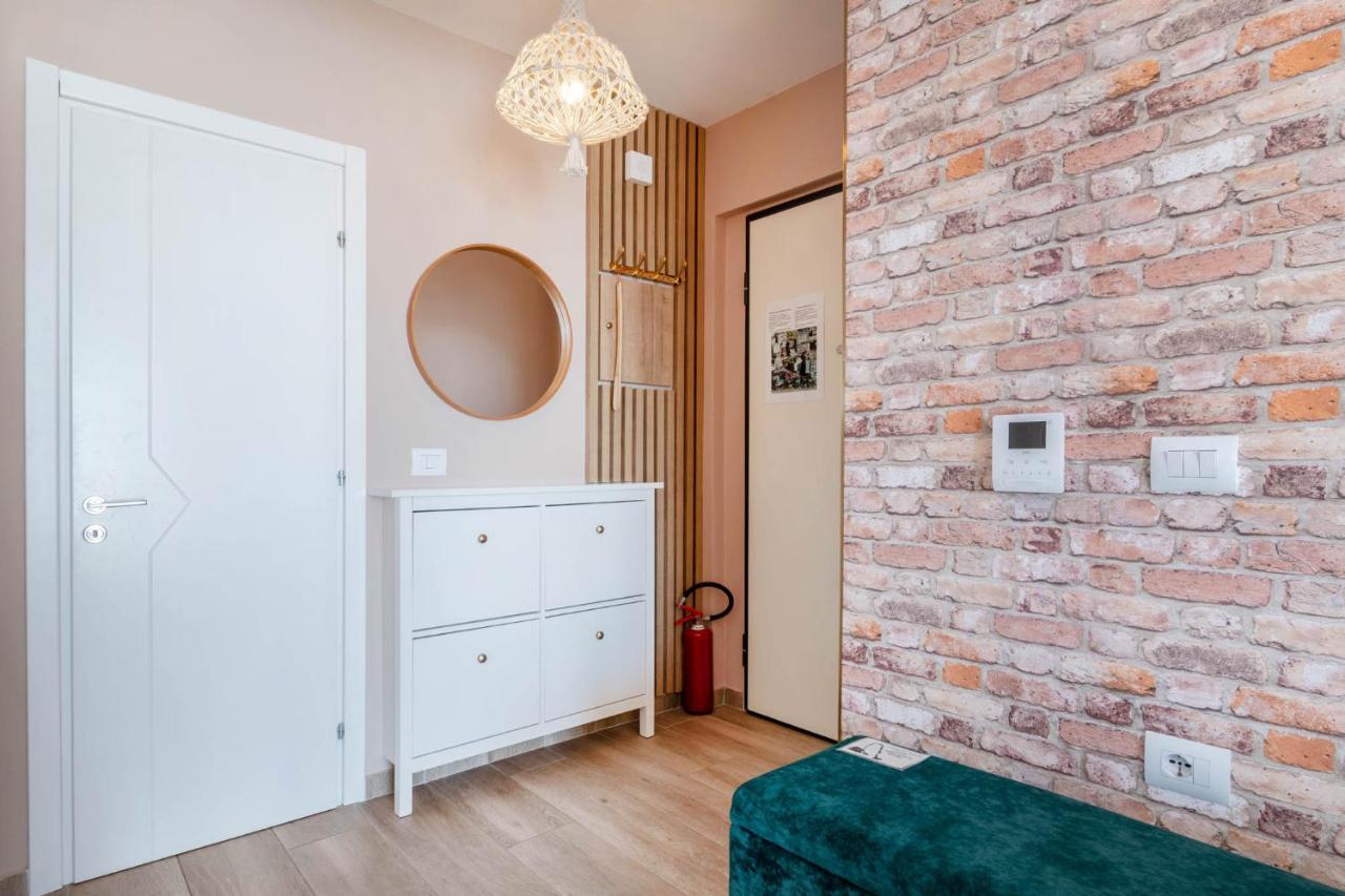 Blue Eye Apartment - B&B Sarandë