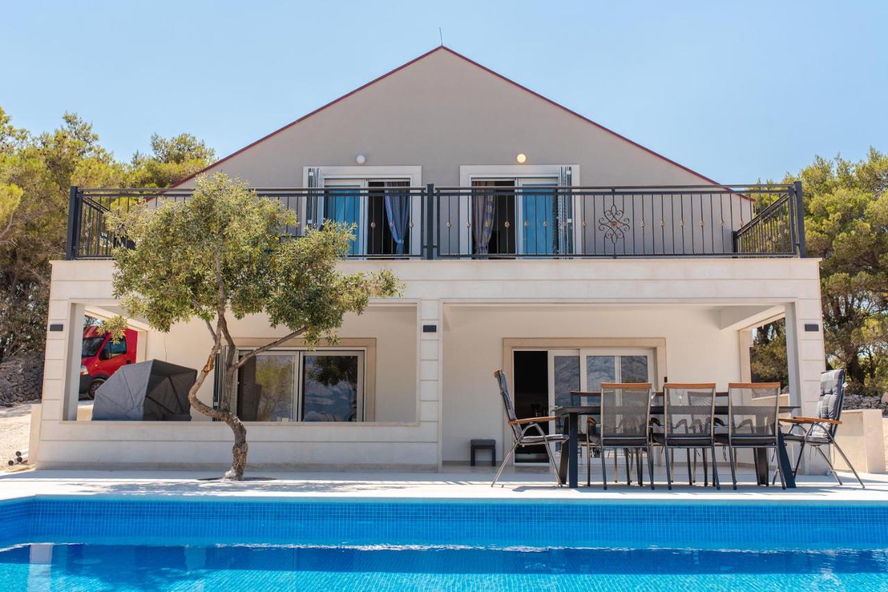 Villa Maris - B&B Povlja