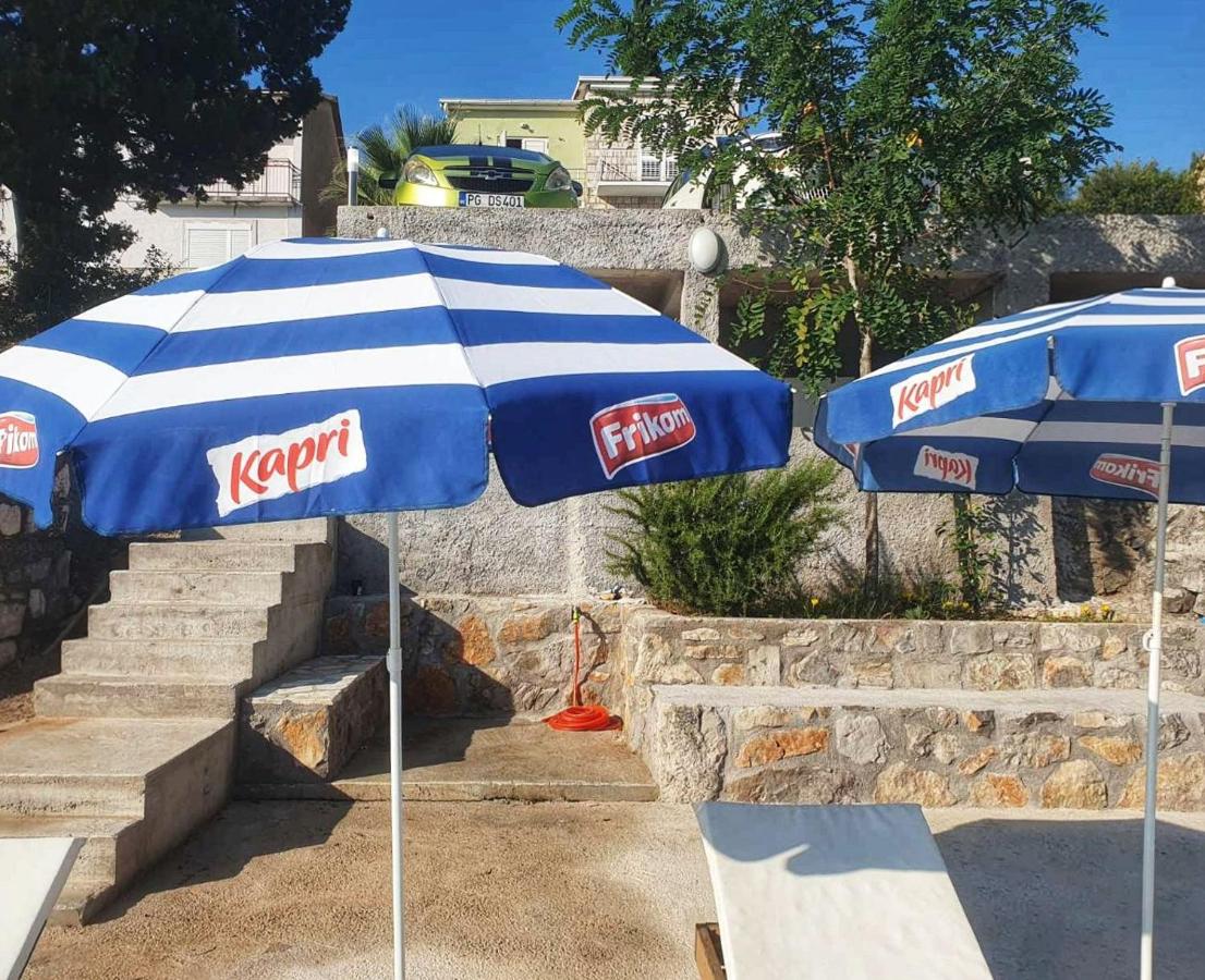 Luxury Apartment Maja - Bed and Breakfast Tivat