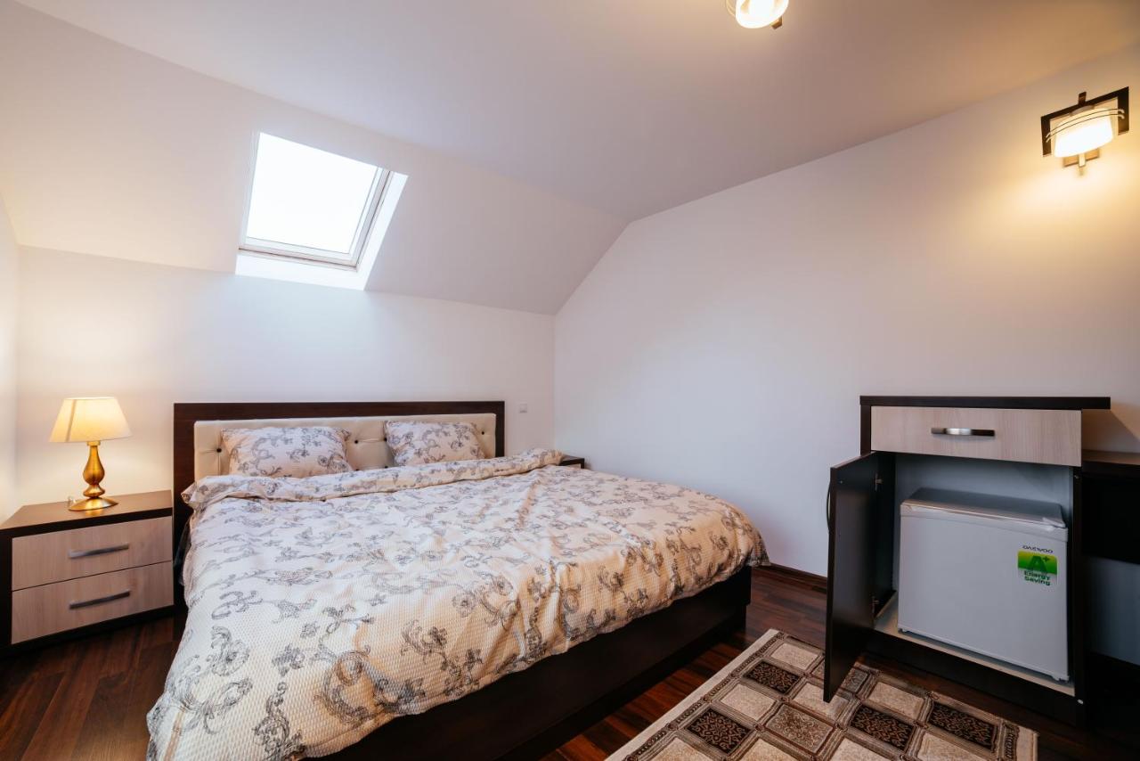 Habitación Doble Deluxe con baño compartido