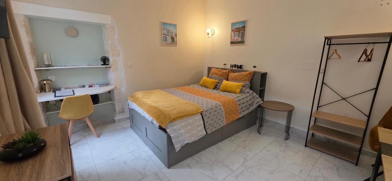 Studio Cosy entièrement rénové - Centre Historique - Ferienwohnung Rochefort