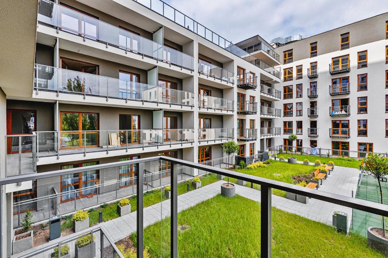Ilumino Modern Prestige by LookAp - Chambres d'hôtes Łódź