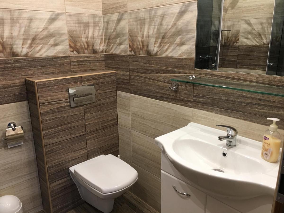 Twin Room with Shared Bathroom