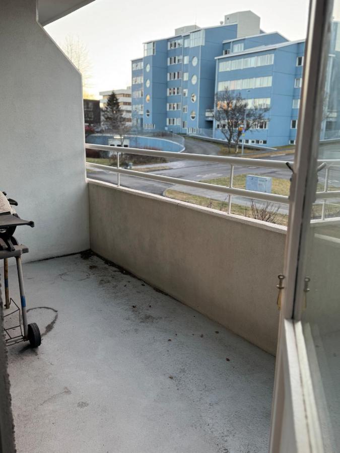 Ofanleiti 11 - B&B Reykjavik