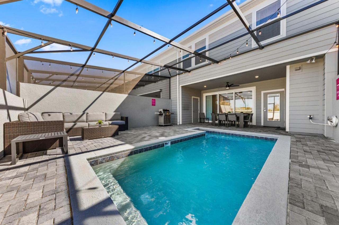 16148 Palm Frond Ave - B&B Orlando