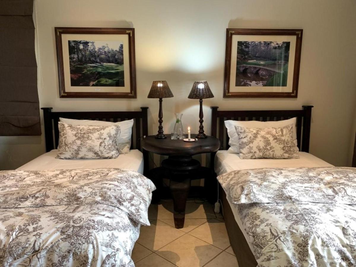 Comfort Twin Room