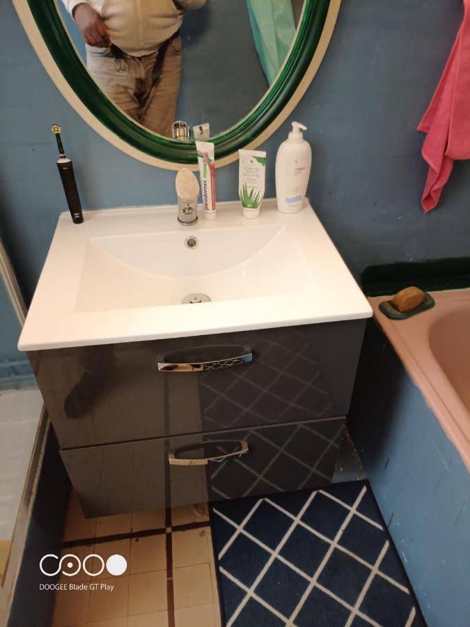 Chambre Cosy calme et appaisante - B&B Villeurbanne