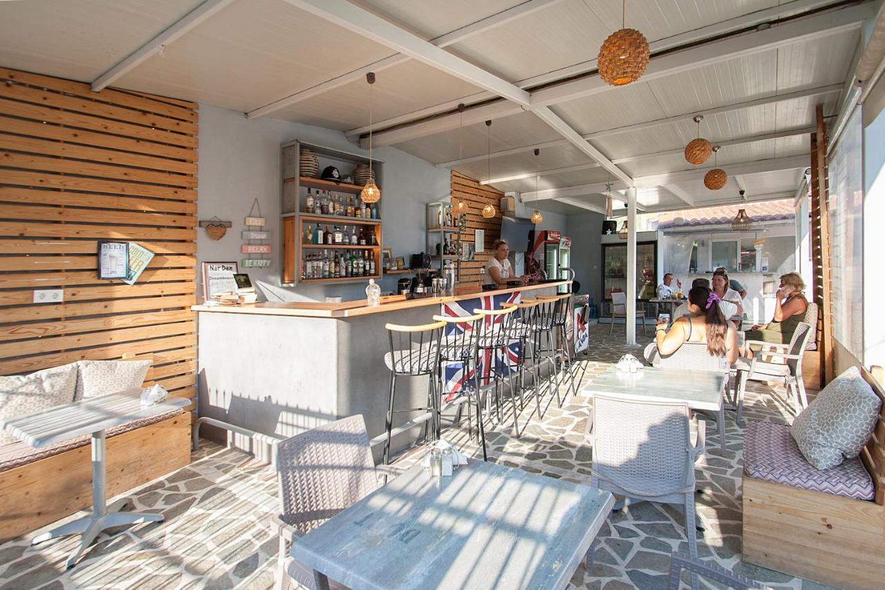 Dream House - B&B Agia Paraskevi