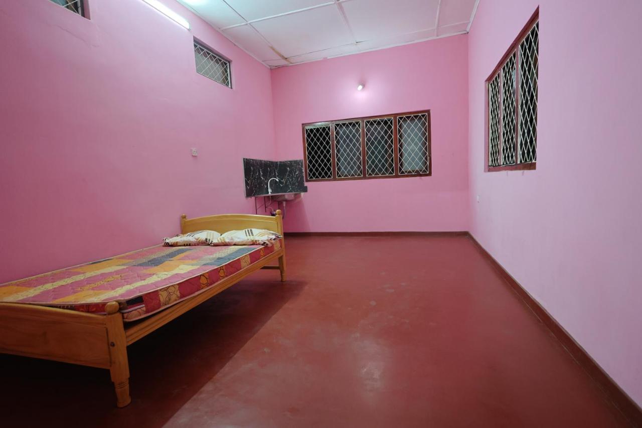 DJ Guest House - Ferienwohnung Jaffna