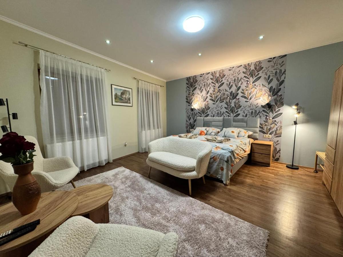 Tessa Central House - Chambres d’hôtes Kőszeg
