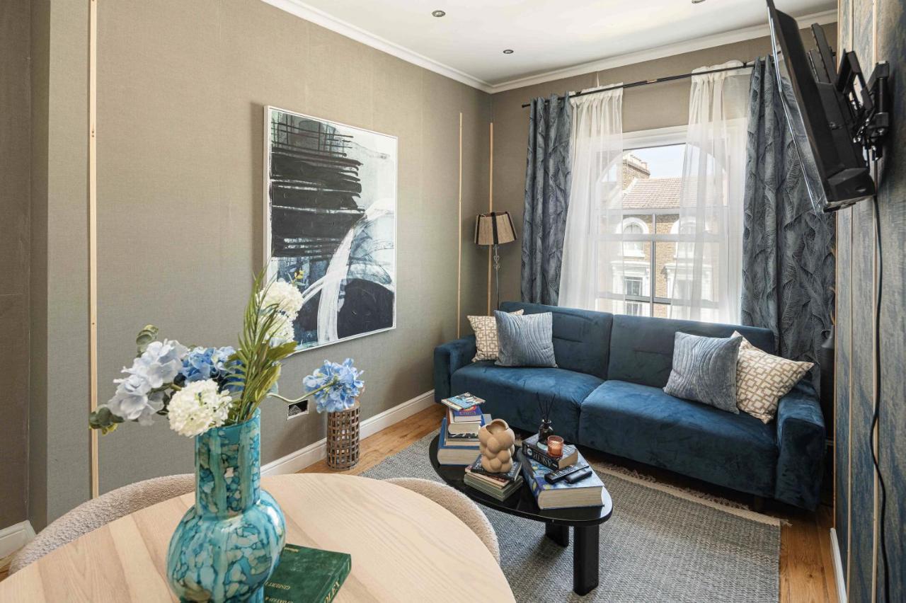 Prime Shepherds Bush Stay - 2 mins to Westfield - B&B Londres