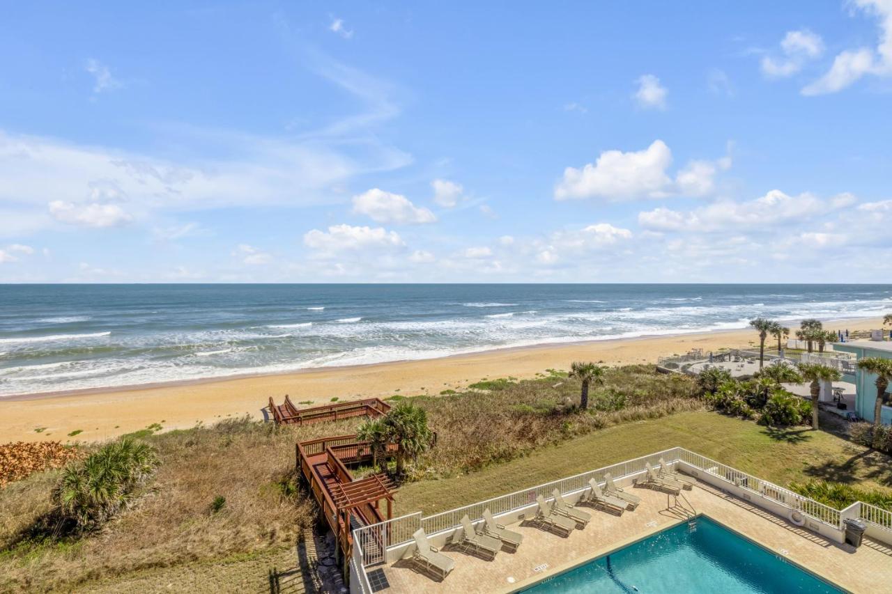 NEW listing! Direct Oceanfront 2-2 - Fully Updated - Heated Pool & Garage Parking - B&B Ormond Beach