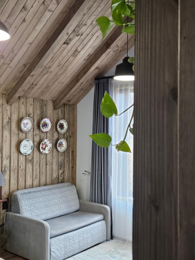 Familienzimmer mit Bergblick