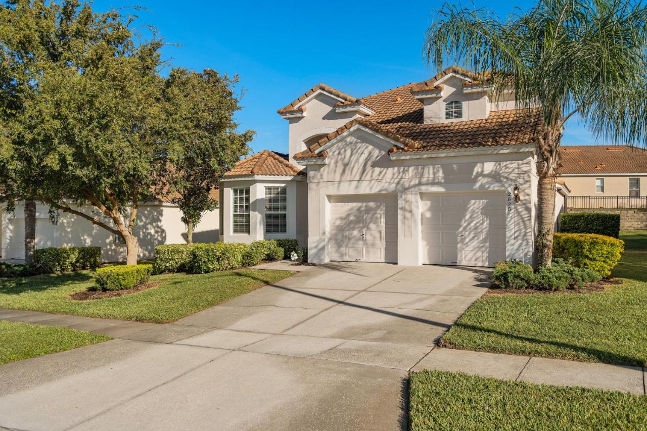 Windsor Hills 5 Bedroom 5 Bathroom Disney Themed Home - B&B Orlando