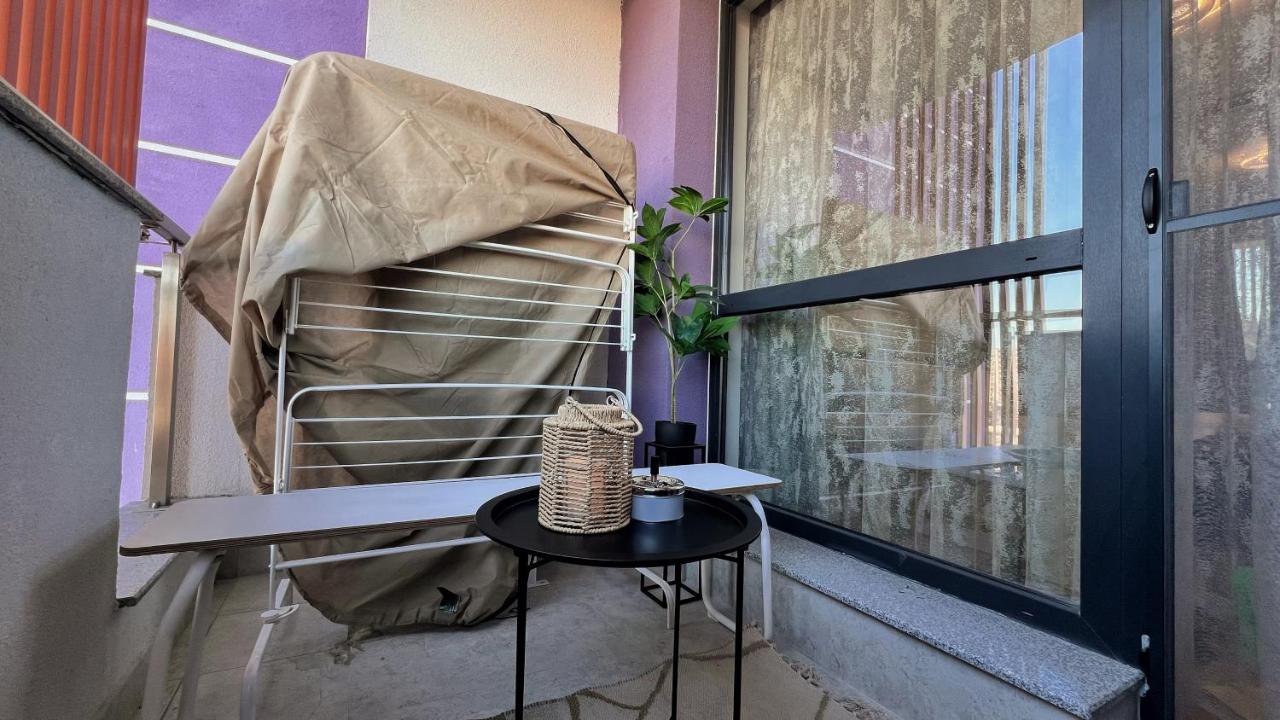 Rumy Apartment with parking space - Ferienwohnung Plowdiw