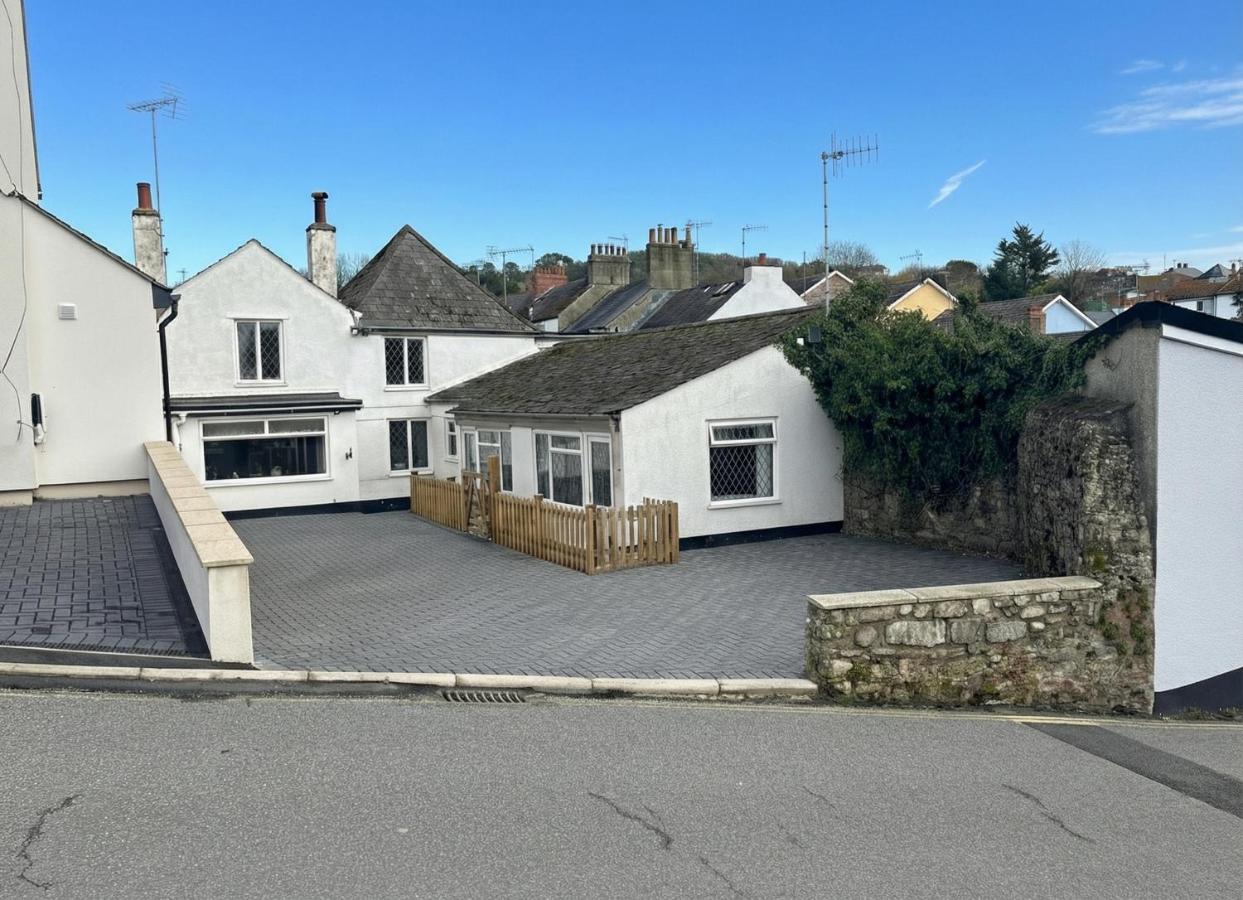 Town Centre Cottage - B&B Lyme Regis