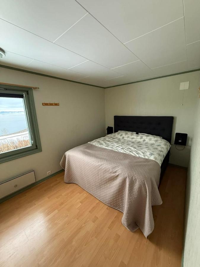 Koselig feriehus ved sjøen - Skjevikstranden - B&B Steinkjer