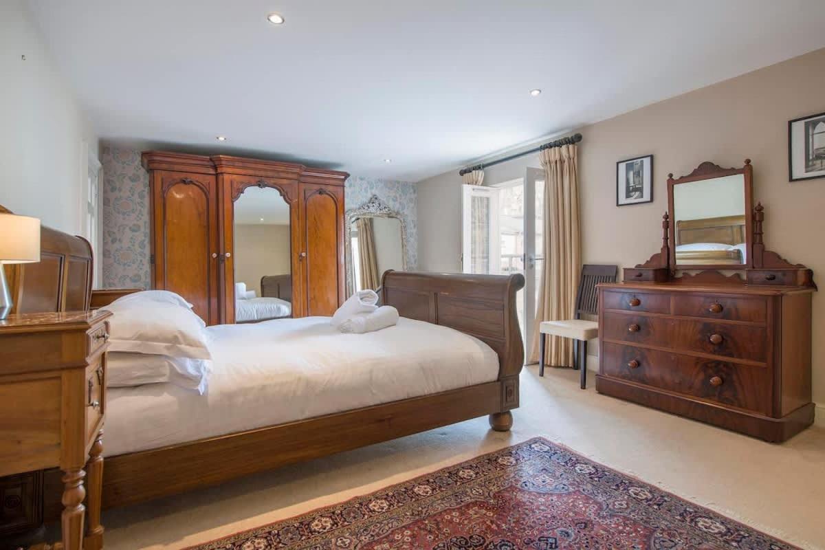 St Helen's House with Minster views - Bed and Breakfast York