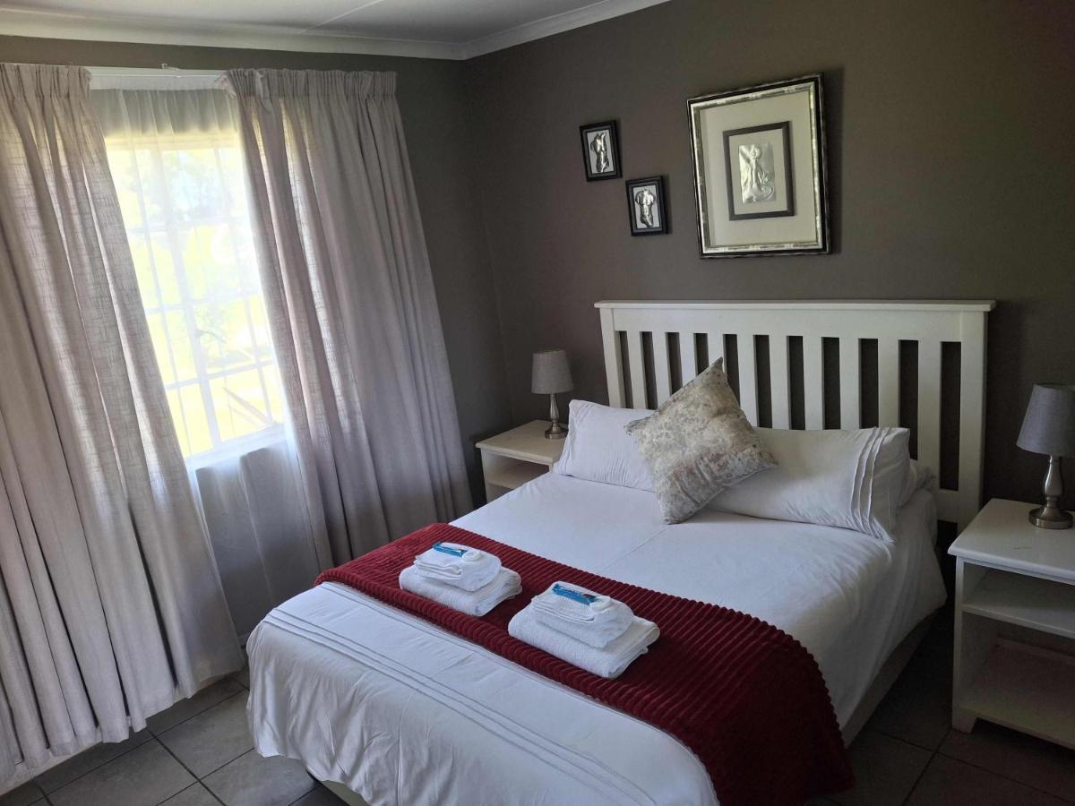 Chambre Double - Vue sur Jardin