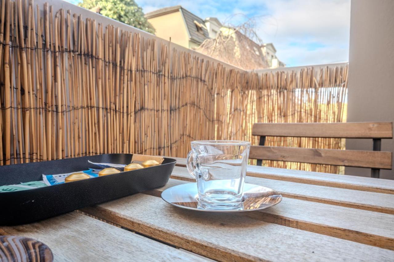 Ma Préférence - Studio Cozy - Parking Gratuit - Proche Commerces & Transports - Bed and Breakfast Horbourg-Wihr