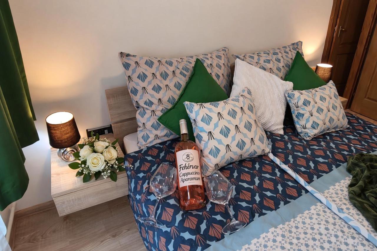 Fehérvár Cappuccino apartman City center, AC, Easy Parking - Ferienwohnung Székesfehérvár