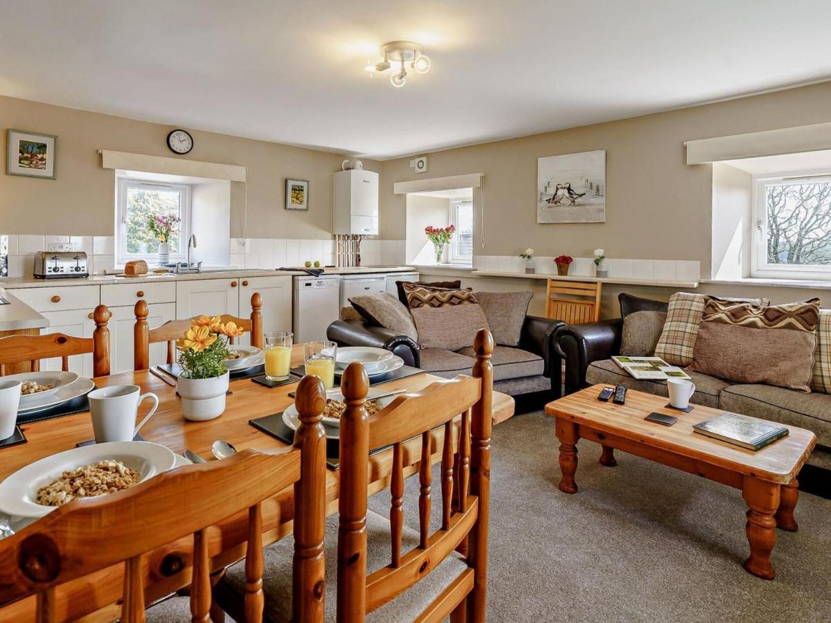 3 Bed in Cosheston oc-90731 - Ferienwohnung Cosheston