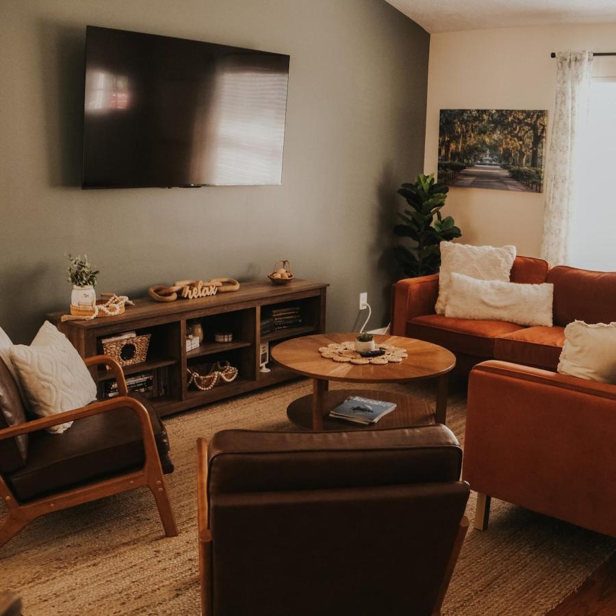 Savannah Oasis 9min to Beach Historic Downtown - B&B Savannah