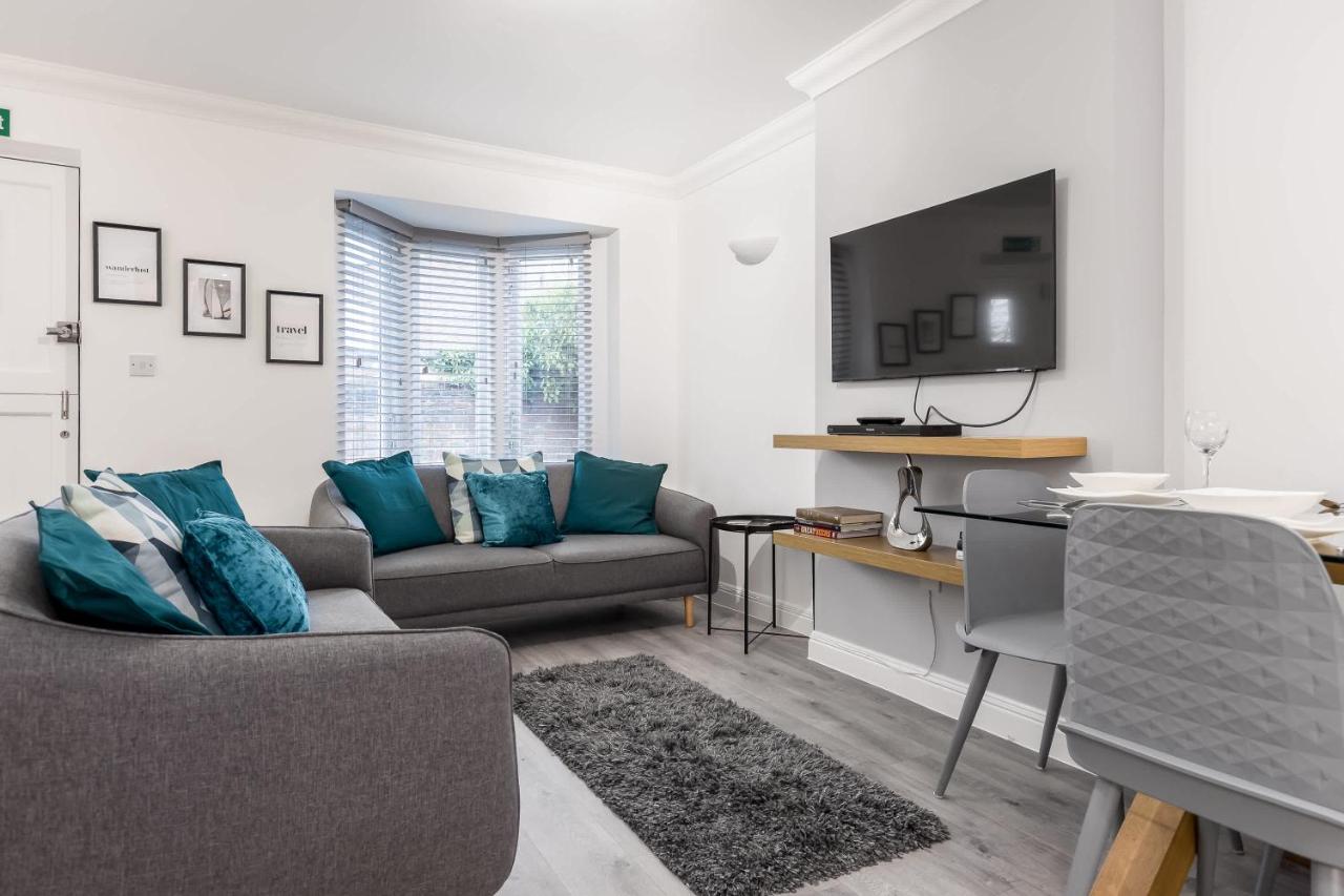 Magnolia House - Beautiful Townhouse in Old Town Poole - Chambres d'hôtes Poole