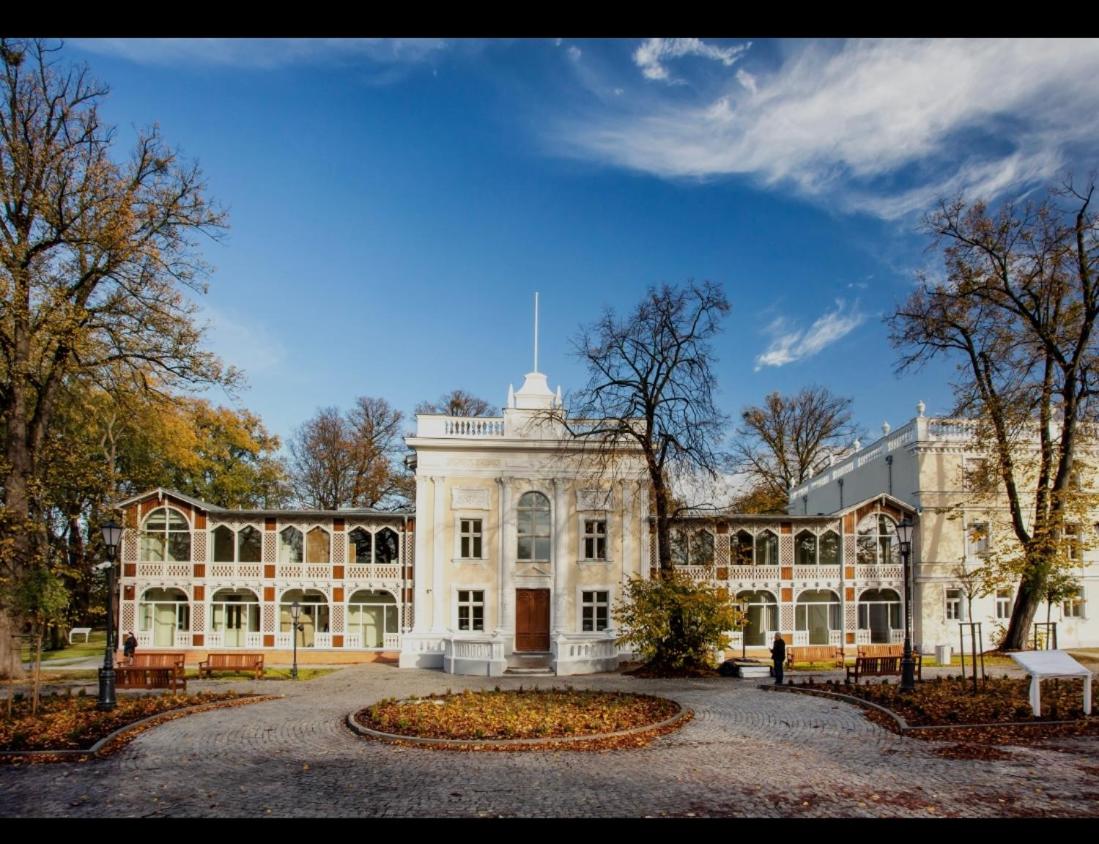 Urocze kondominium z widokiem na morze - B&B Danzica