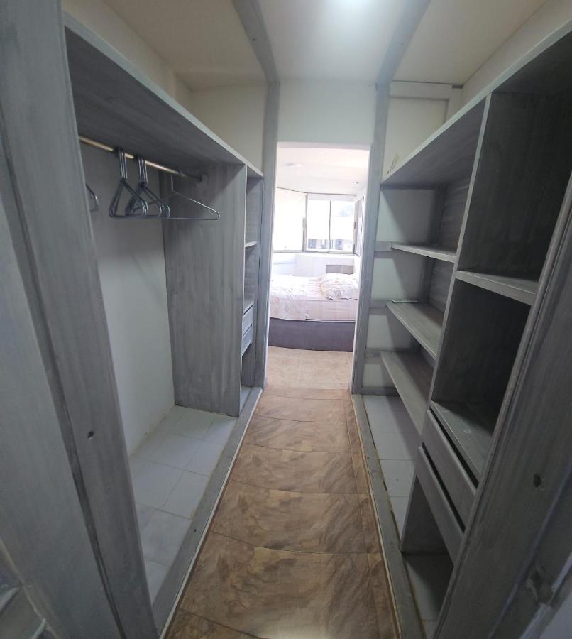 Apartamento de 2 dormitorios con vistas parciales al océano