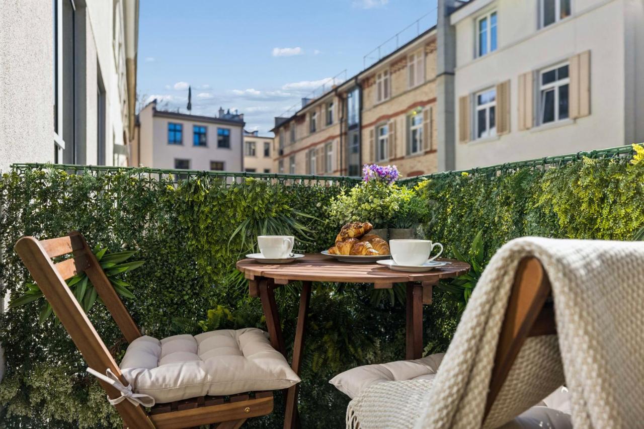 OldTown Penthouse Maisonette AC PrivateRooftop - B&B Zurich