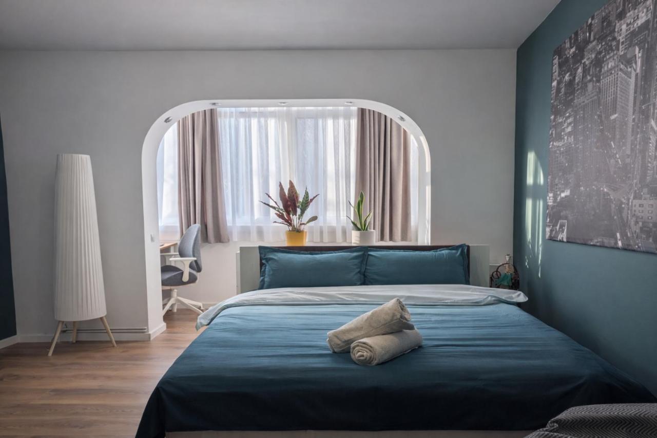 Southside Studio - B&B Bucharest