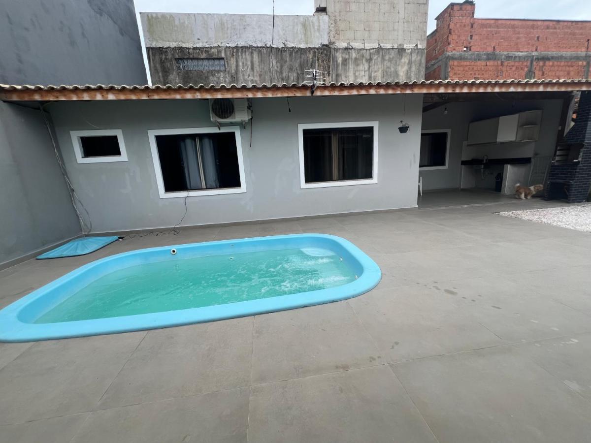 Rent house near Beto Carrero and Armacao beach - Chambres d'hôtes Penha