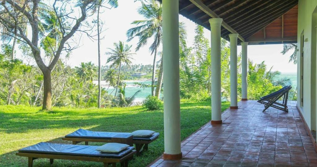 Bluewind Hotel - Bed and Breakfast Tangalle