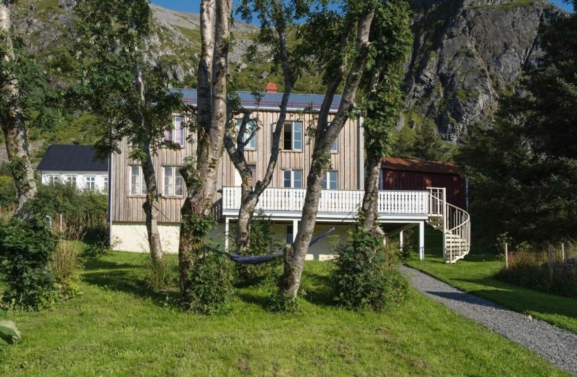 Lofoten House, Beach, Views, Sauna - B&B Ramberg