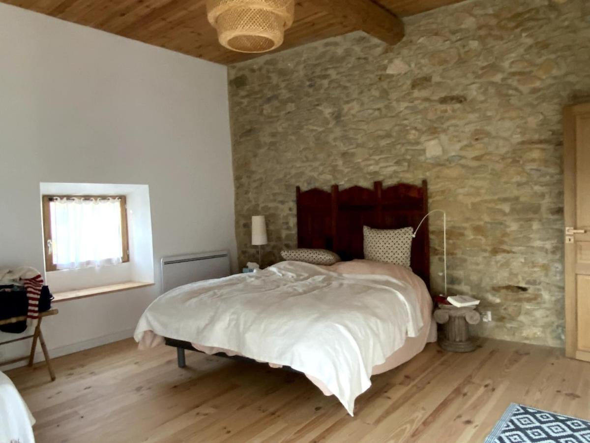 Maison pleine de charme - B&B Tournissan